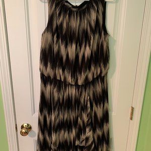 Women's 16W dress Rose and Ali